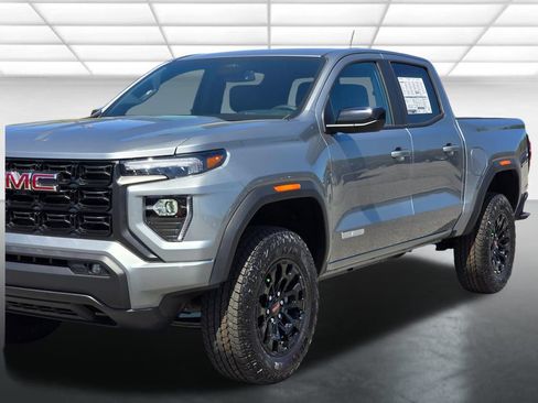 New 2026 GMC Canyon Elevation w/ Convenience Package RWD image 44
