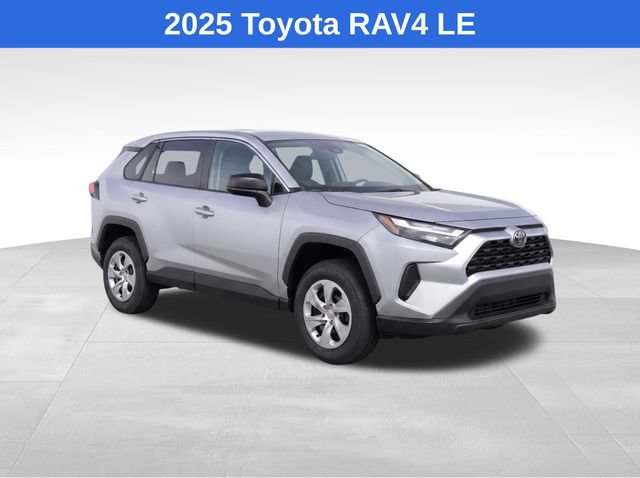 Used 2025 Toyota RAV4 LE AWD/4WD image 2