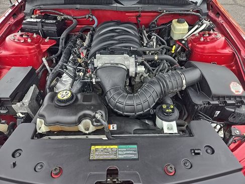 Used 2006 Ford Mustang GT Premium RWD image 10