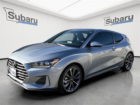 Used 2019 Hyundai Veloster 2.0 Premium image 3
