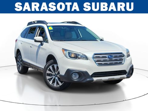 Used 2016 Subaru Outback 2.5i Limited image 1