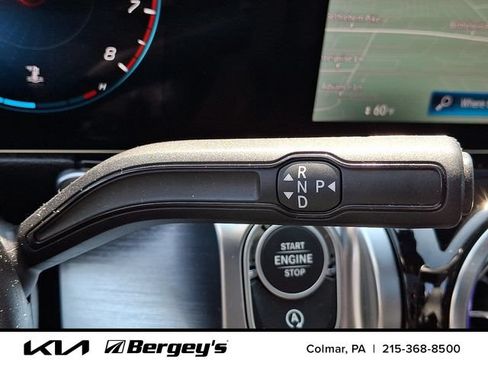 Used 2023 Mercedes-Benz GLB 250 4MATIC image 17