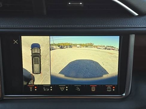 Used 2024 GMC Yukon Denali Ultimate image 40