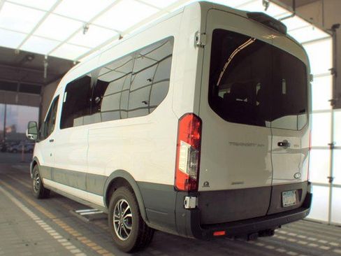 Used 2022 Ford Transit 350 XLT RWD image 3