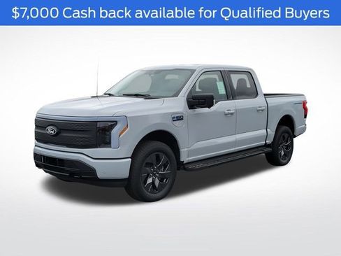 New 2025 Ford F150 Lightning Flash image 2
