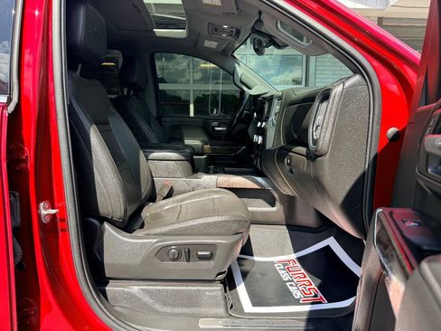 Used 2021 GMC Sierra 3500 Denali w/ Denali Ultimate Package AWD/4WD image 42