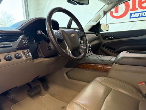 Used 2020 Chevrolet Tahoe Premier image 16