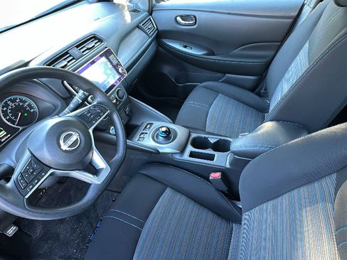 Certified 2023 Nissan Leaf S image 20