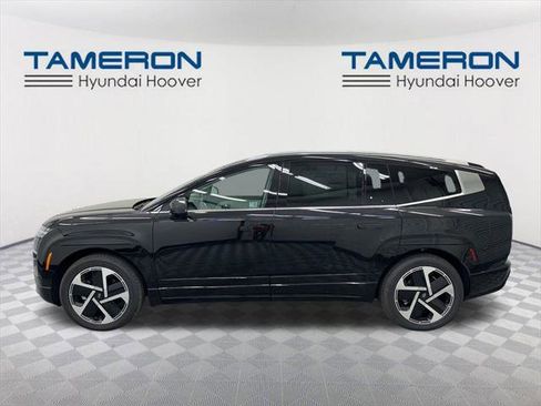 New 2026 Hyundai Ioniq 9 Limited image 2