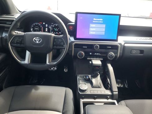 Used 2024 Toyota Tacoma TRD Sport image 8