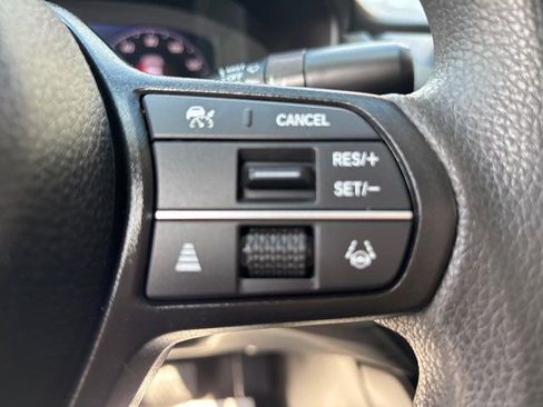 Used 2025 Honda Accord LX image 33