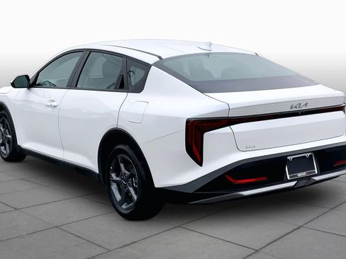 Used 2025 Kia K4 FWD image 12