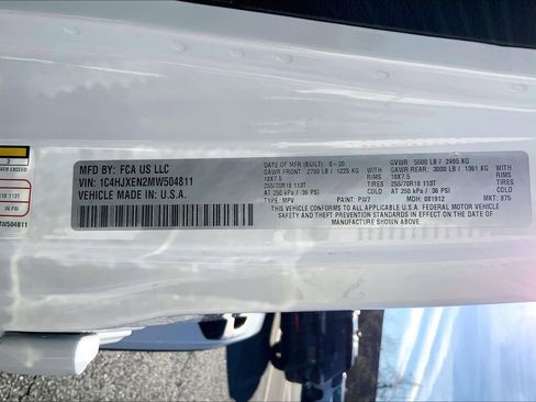 Certified 2021 Jeep Wrangler Unlimited Sahara w/ Dual Top Group image 29