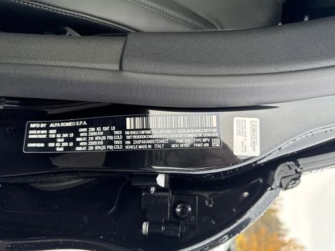 New 2025 Alfa Romeo Stelvio Sprint w/ Convenience Package image 16