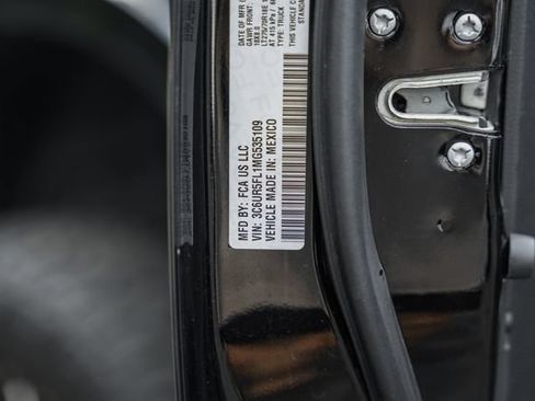 Used 2021 RAM 2500 Laramie AWD/4WD image 60