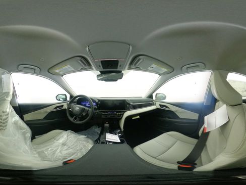 New 2026 Toyota Camry XLE image 33