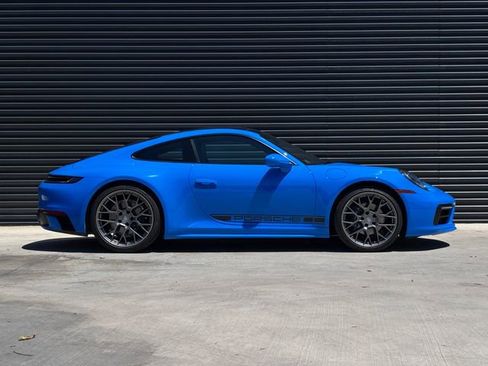 Certified 2022 Porsche 911 Carrera RWD image 8