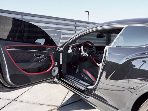 Used 2022 Bentley Continental GT Speed image 24