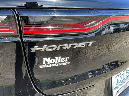 Used 2024 Dodge Hornet R/T Plus AWD/4WD image 8