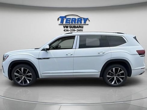 Used 2026 Volkswagen Atlas SEL Premium R-Line AWD/4WD image 2