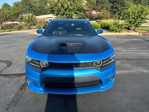 Used 2018 Dodge Charger R/T Scat Pack RWD image 2