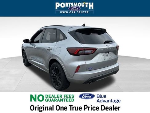 Used 2024 Ford Escape ST-Line Elite w/ Premium Technology Package image 12
