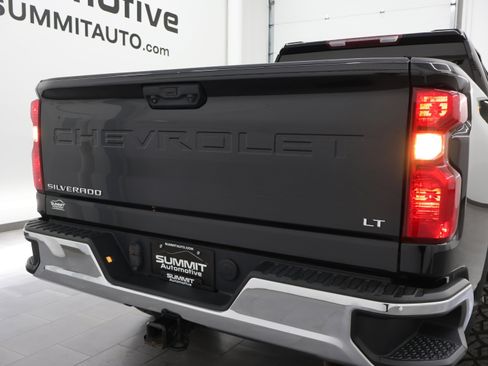 Used 2024 Chevrolet Silverado 2500 LT AWD/4WD image 26