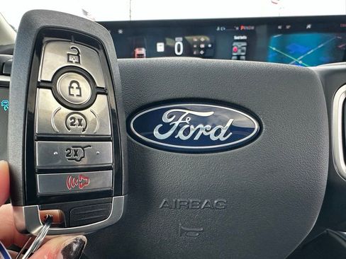 New 2026 Ford Expedition Max Platinum w/ Driver's Package image 58