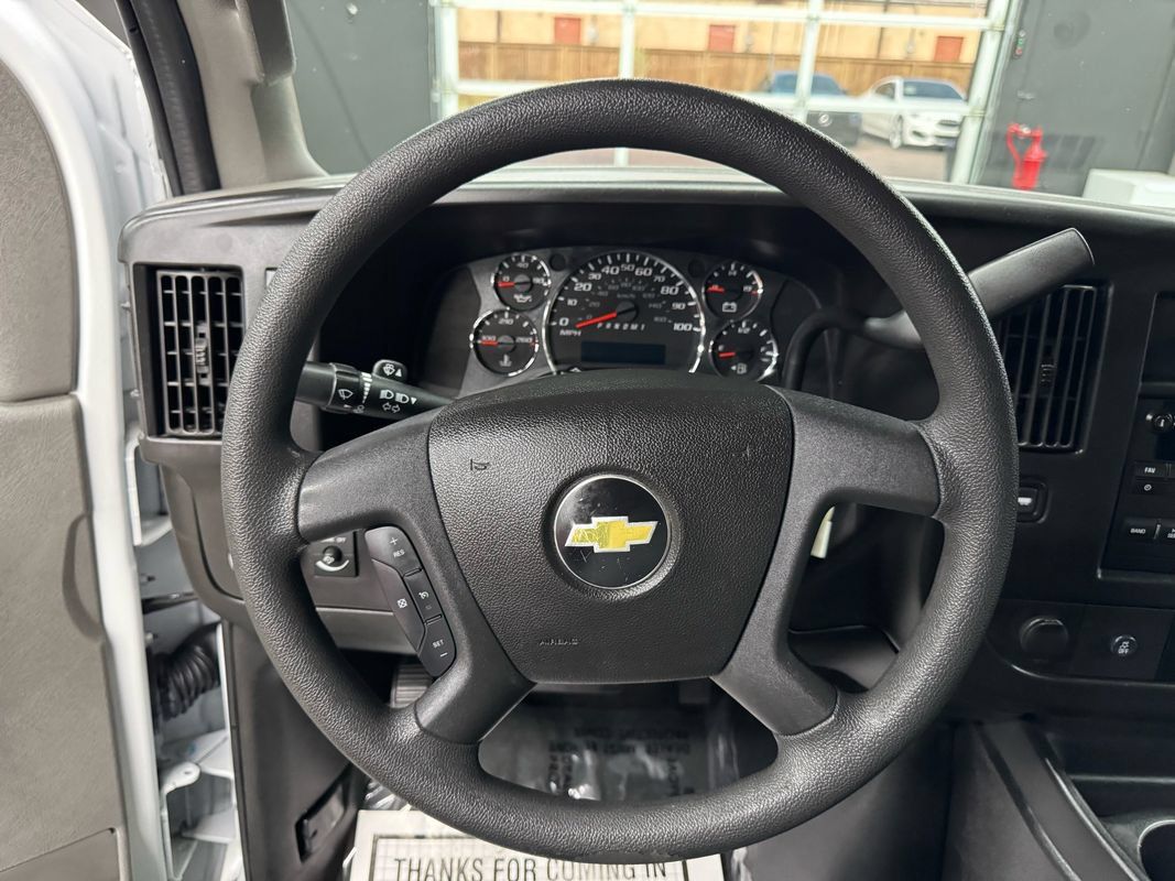 Used 2017 Chevrolet Express 3500 LT w/ LT Preferred Equipment Group RWD image 18