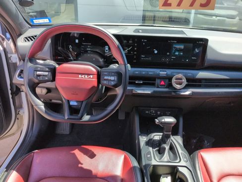 Used 2025 Kia K4 GT-Line w/ GT-Line Premium Package FWD image 8