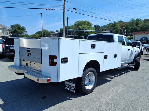 New 2026 RAM 4500 Tradesman w/ Chrome Appearance Group AWD/4WD image 4