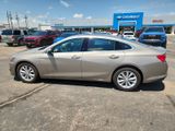 Used 2023 Chevrolet Malibu LT image 2