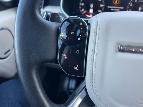 Used 2019 Land Rover Range Rover HSE image 38
