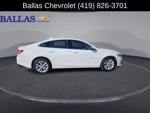 Used 2024 Chevrolet Malibu LT FWD image 9