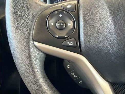 Used 2018 Honda Fit EX image 17