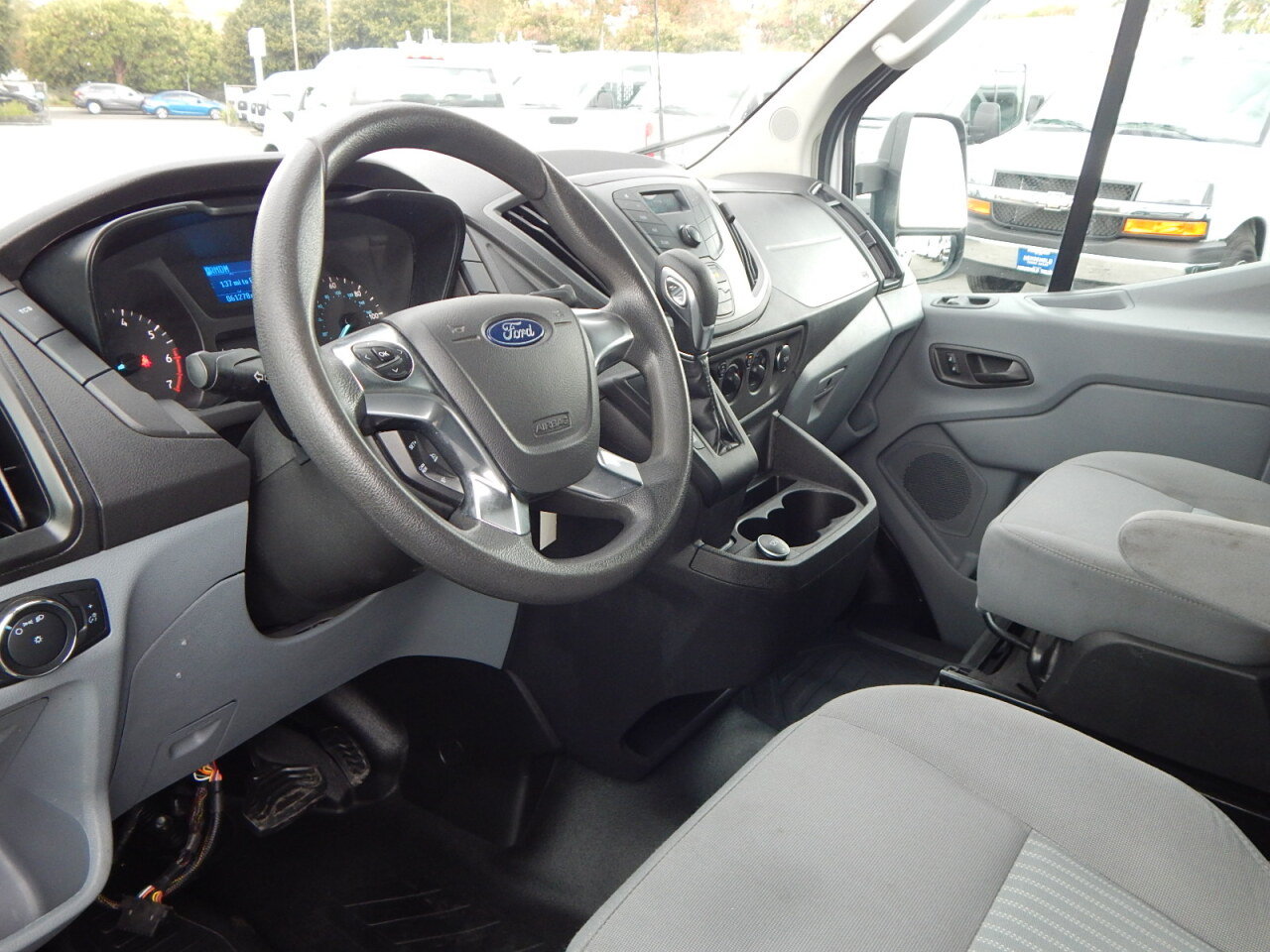 Used 2018 Ford Transit 250 148 Medium Roof RWD image 2