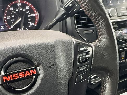 Used 2021 Nissan Titan PRO-4X AWD/4WD image 48
