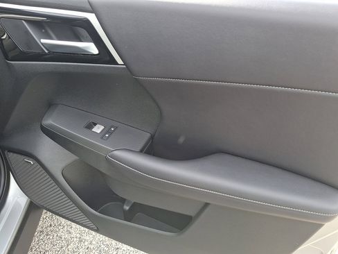 Used 2025 Mitsubishi Outlander SE AWD/4WD image 10