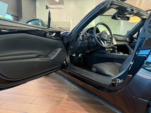 New 2025 MAZDA MX-5 Miata RF Grand Touring w/ Weather Package image 11