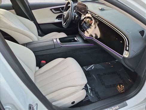 Used 2026 Mercedes-Benz E 350 Sedan image 21