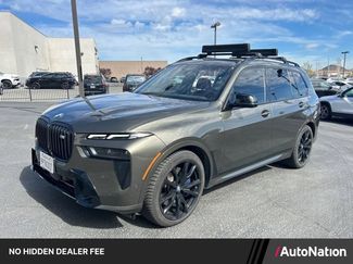 Used 2025 BMW X7 M60i AWD/4WD video 1