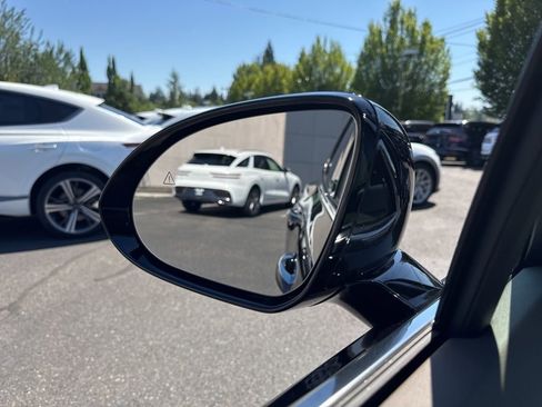 New 2026 Genesis Electrified GV70 image 39