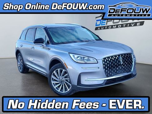 Used 2024 Lincoln Corsair Reserve w/ Towing Package image 1