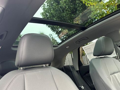 New 2025 Audi Q5 Premium image 16
