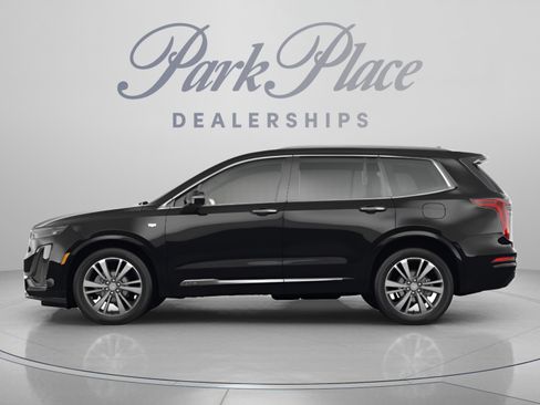 Used 2021 Cadillac XT6 Premium Luxury FWD image 2