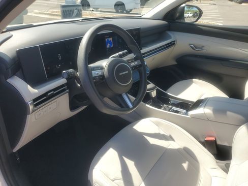Used 2025 Hyundai Tucson SEL FWD image 10