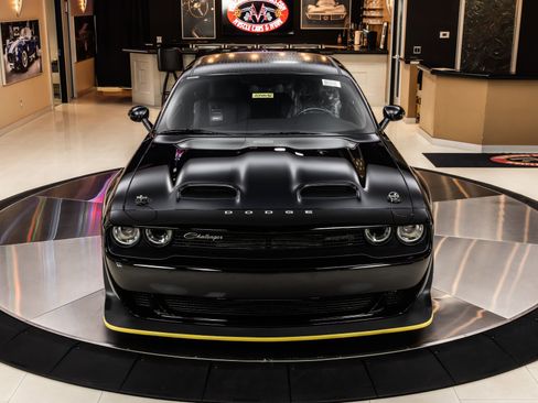 Used 2023 Dodge Challenger SRT Hellcat Redeye RWD image 8