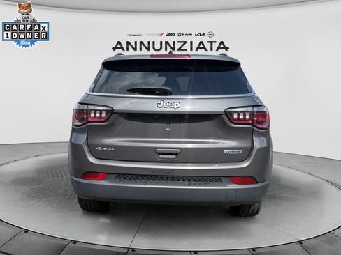 Used 2024 Jeep Compass Latitude AWD/4WD image 4