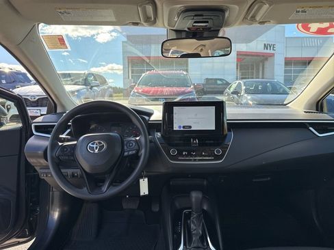 Used 2024 Toyota Corolla LE image 12