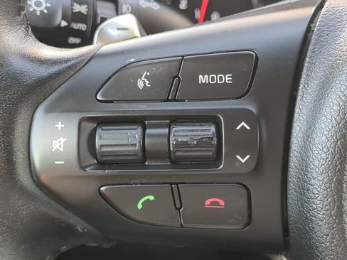 Used 2017 Kia Sorento EX w/ EX Premium Package image 25